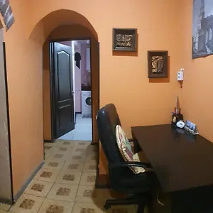 на антоновича Киев