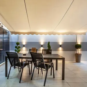 https://aretha-by-socrates-junior-houses.hotels-of-thessaloniki.com